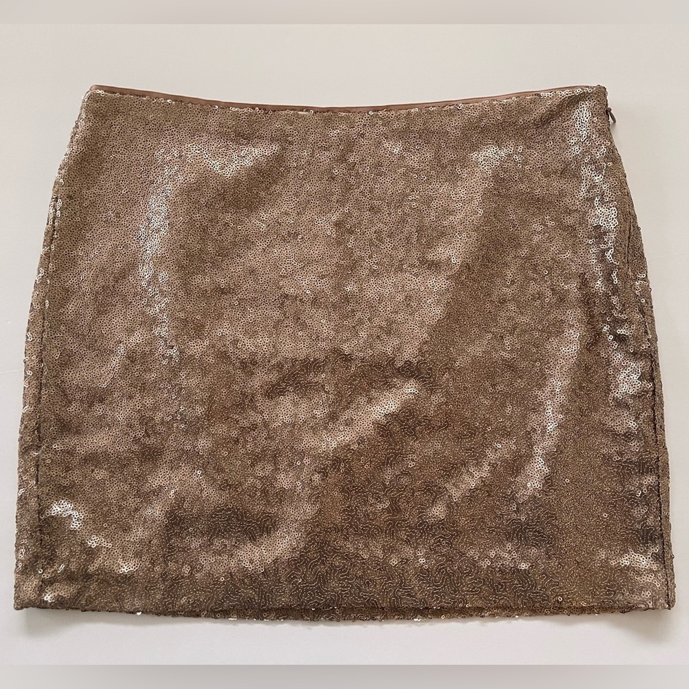 GAP Champagne Gold Sequin Party Mini Skirt. Size 4